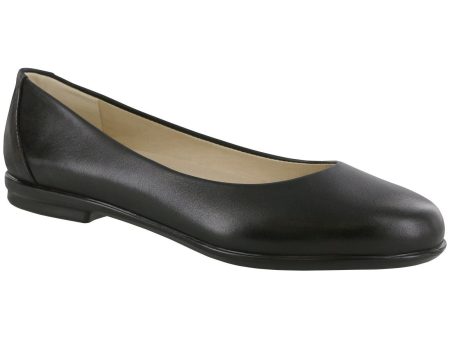 SAS Women s Scenic Ballet Flat in Black Wide Online Sale