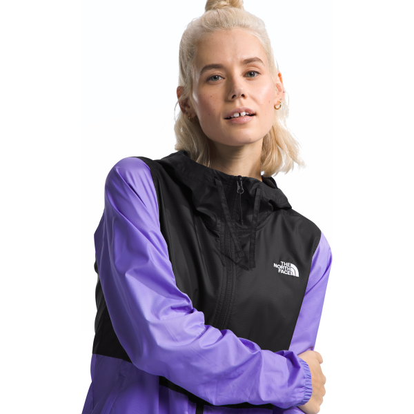 The North Face Women s Cyclone Jacket 3 in Optic Violet TNF Black Online Sale