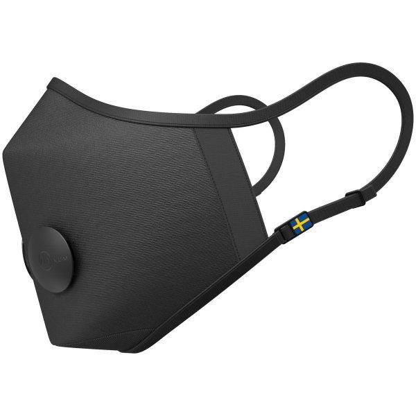 Airinum Urban Air Mask 2.0 in Onyx Black on Sale