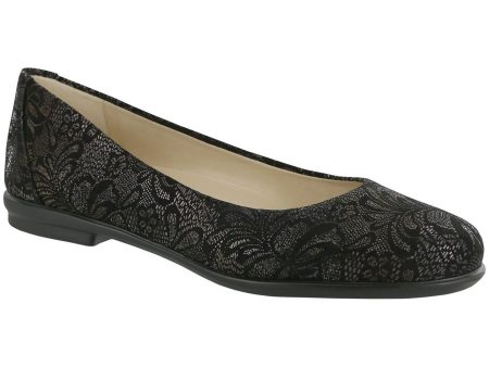 SAS Women s Scenic Ballet Flat in Black Lace Wide Online Hot Sale